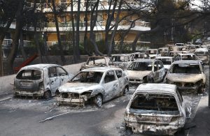 Συγγενείς θυμάτων πυρκαγιάς στο Μάτι: Χαιρετίζουμε τις εξαγγελίες Πιερρακάκη
