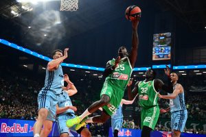 Euroleague: Ξέσπασε στο φινάλε και νίκησε την Άλμπα ο Παναθηναϊκός