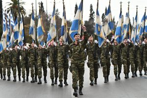 Αθήνα - Παρέλαση 25ης Μαρτίου: Κανονικά η κυκλοφορία των οχημάτων - Άνοιξε το μετρό στο Σύνταγμα