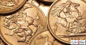 Οι Ελληνες πουλάνε τις λίρες τους ενώ ο χρυσός καλπάζει