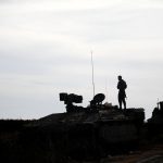Οι ΗΠΑ ανακοίνωσαν πως θα μειώσουν κατά το ήμισυ τα στρατεύματά τους στη Συρία