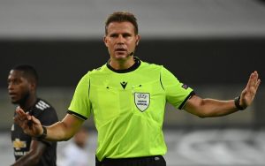 Οι διαιτητές των πλέι οφ και πλέι άουτ