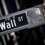 Wall Street: Το sell-off των ομολόγων «κοκκίνισε» τους δείκτες