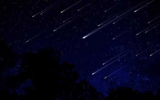 Καταφθάνει στο νυχτερινό ουρανό το «ποτάμι» που ρέει από τον κομήτη Χάλεϊ