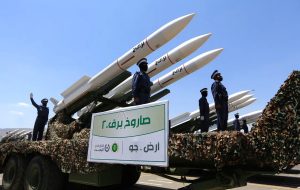 Μαθήματα πολέμου - Πώς η οργανωμένη αεράμυνα των Houthis διέσυρε όλα τα σύγχρονα μαχητικά νέας γενιάς των ΗΠΑ