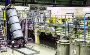 Ρωσία ή ΗΠΑ – Ποιος κρατά ποιον στην «πυρηνική βελόνα»;