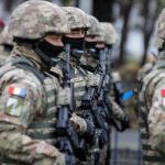 Η Ρουμανία δεν στέλνει στρατό στην Ουκρανία – Ξέσπασε σάλος με παρερμηνεία δηλώσεων του προέδρου