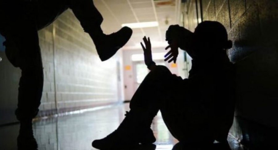 Άγριο ξύλο μεταξύ ανηλίκων στην Πάτρα – Στο νοσοκομείο κατέληξε ένας 14χρονος