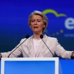 Χαμός στο Λουξεμβούργο – Η Von der Leyen μπήκε κατά λάθος σε συγκέντρωση για τη Ρωσία και μετά έτρεχε να κρυφτεί