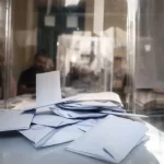 Δημοσκόπηση Opinion Poll: Η ΝΔ 14 μονάδες μπροστά από τη δεύτερη θέση, με 30,4% - FinanceNews.gr