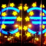 «Σπάει» η εμπιστοσύνη στο δολάριο; Η ΕΚΤ προειδοποιεί για φυγή επενδυτών - FinanceNews.gr