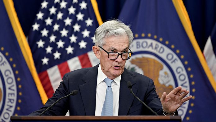 Bloomberg/Ομοσπονδιακή κεντρική τράπεζας των ΗΠΑ: Αλλαγές… στη δομή της Fed από τον Τραμπ -Η Χάρις τον «αδειάζει»