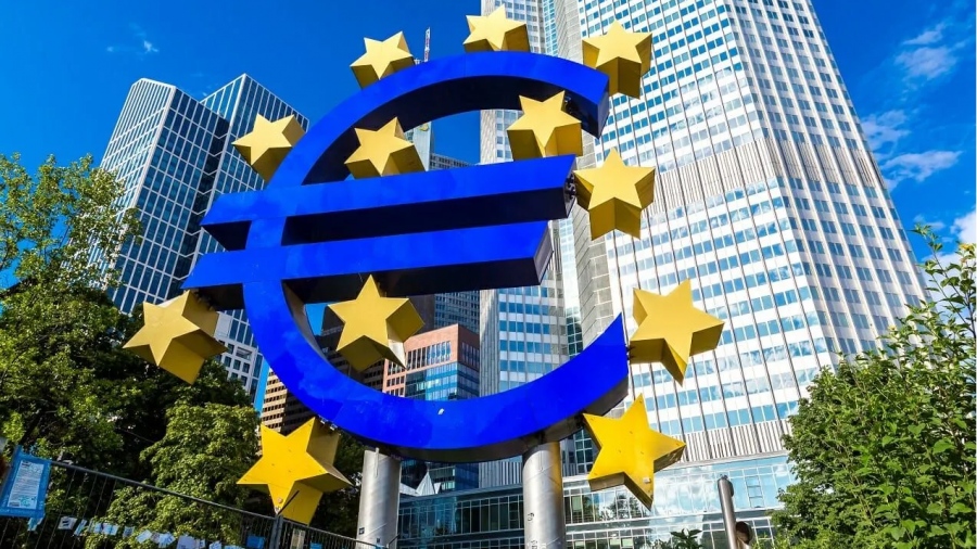 Ανατροπή σε δημοσκόπηση για ΕΚΤ - Έρχονται περισσότερες μειώσεις επιτοκίων - Θα υποχωρήσουν κάτω από το 2% το 2025