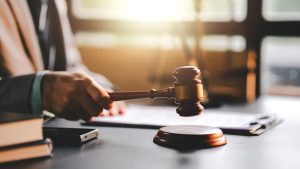 «Εξωφρενικό!»: Δικαστής ακυρώνει εκτελεστικό διάταγμα του Τραμπ κατά της WilmerHale