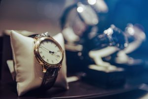 Γαλλία: Απόπειρα κλοπής ρολογιού μέλους της καταριανής βασιλικής οικογένειας αξίας 600.000 ευρώ στις Κάννες