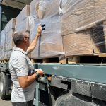 Το Ισραήλ ανακοίνωσε ότι 95 φορτηγά με ανθρωπιστική βοήθεια εισήλθαν στη Γάζα την Τρίτη