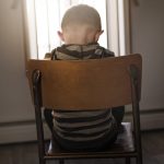 Λάρισα: Αποκαλύψεις φρίκης για την κακοποίηση των δύο παιδιών - Στον ανακριτή η 32χρονη μητέρα, άφαντος ο 50χρονος
