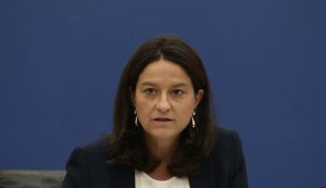 Ν. Κεραμέως: Η ελληνική οικονομία ξεπέρασε τις προβλέψεις - Η Κομισιόν αναγνωρίζει την πρόοδο της χώρας μας