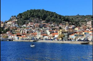 Σεισμός στην Βόρεια Εύβοια: Ρωγμές σε σπίτια και κλειστά σχολεία