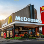 McDonald΄s: Πωλήσεις 109 εκ. ευρώ και 11,5 εκ. επισκέπτες το 2024 – Οι στόχοι και τα νέα επενδυτικά σχέδια - FinanceNews.gr
