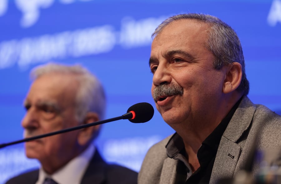 Τουρκία: Ο φιλοκούρδος βουλευτής και βασικός διαπραγματευτής για την ειρήνη, Όντερ, πέθανε σε ηλικία 62 ετών
