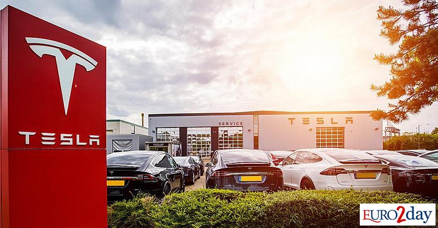 Tesla: Αντιμέτωπη με πρόστιμο στη Γαλλία για παραπλάνηση πελατών