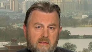 Larry Johnson (πρώην CIA): Οι Ουκρανικές επιθέσεις σε ρωσικά αεροδρόμια είναι κόλπο δημόσιων σχέσεων, χωρίς ουσία