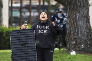 Λος Άντζελες: Νέος γύρος συγκρούσεων - Στάλθηκαν στρατιώτες της 79ης Ταξιαρχίας Πεζικού - FinanceNews.gr