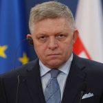 Fico: Η Ευρώπη πυροβολεί τα πόδια της με την... απεξάρτηση της από τη φθηνή ρωσική ενέργεια