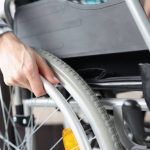 Σύνταξη: Χωρίς γραφειοκρατικά εμπόδια για τους εργαζόμενους με αναπηρία