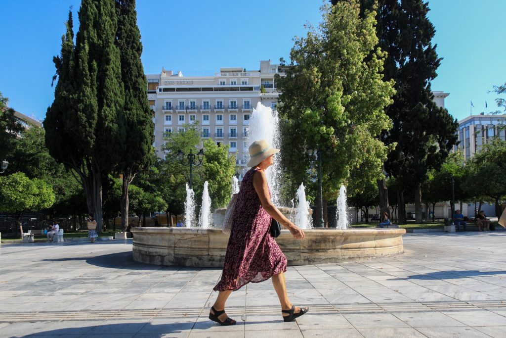 Καιρός: Μικρή πτώση της θερμοκρασίας στα ανατολικά - «Ζωηρεύουν» οι βοριάδες