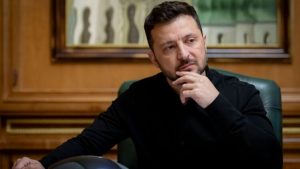 Cortes (πρώην σύμβουλος Trump): Μην εμπιστεύεστε άλλο τον Zelensky - Είναι διεφθαρμένος