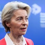 Θριαμβολογίες von der Leyen μετά το φιάσκο απέναντι στον «σκληρό» διαπραγματευτή Trump – Πετύχαμε σταθερότητα