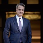 Φιάσκο η γιορτή της Δημοκρατίας - Απομονωμένος από όλους ο Μητσοτάκης βλέπει παντού εχθρούς και συνομωσίες