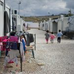 Η γερμανική κρατική τηλεόραση κατακεραυνώνει την Ελλάδα - Απάνθρωπη η μεταχείριση προσφύγων 