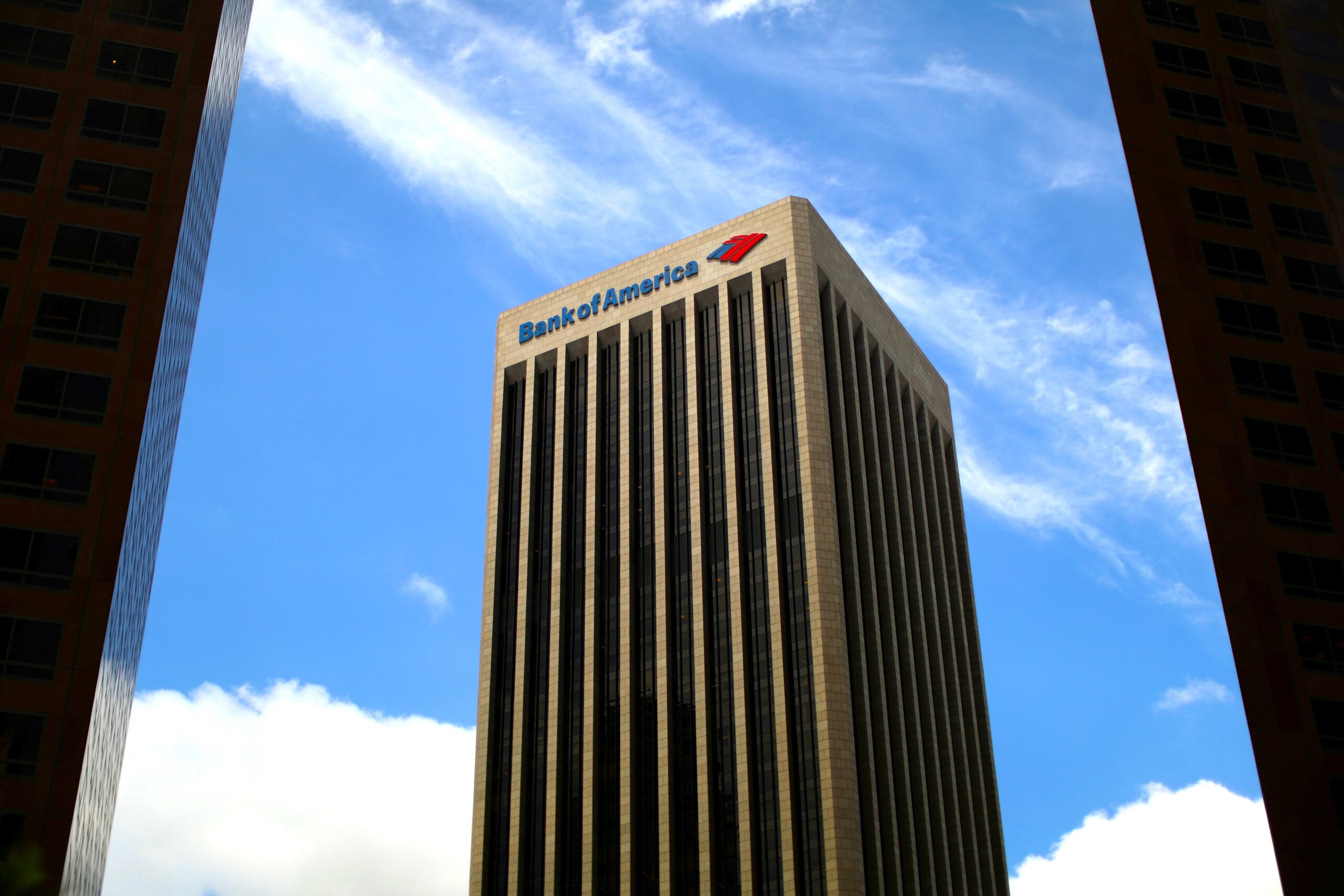 BofA: Ανθεκτικά κέρδη στην ευρωπαϊκή αγορά ακινήτων - Προβληματισμός για τις ενοικιάσεις, ανοδικά τα μερίσματα - FinanceNews.gr