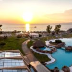 Συμμαχία Porto Carras με τη SWOT Hospitality στον πυρήνα της πολυτέλειας - FinanceNews.gr