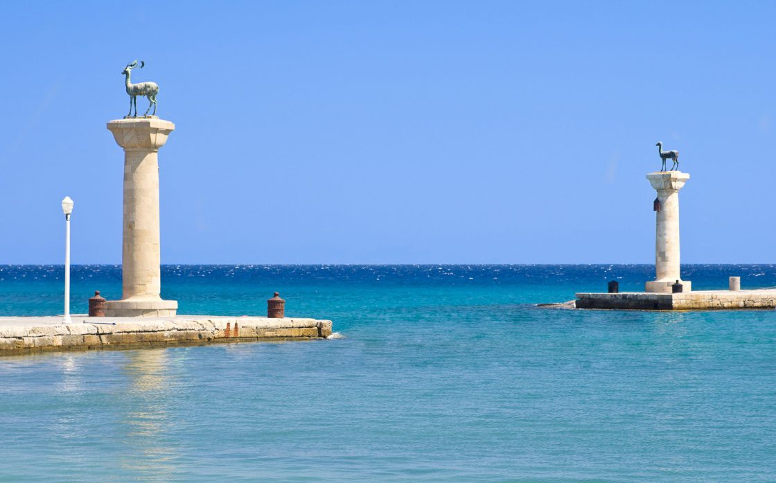 financialreport.gr
