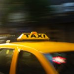 Απίστευτη απάτη: Ταξιτζής ζήτησε 310€ για διαδρομή αεροδρόμιο-Σύνταγμα - FinanceNews.gr