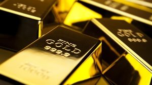 Νέες απώλειες στον χρυσό, έκλεισε στο -0,7% και τα 3.371 δολάρια