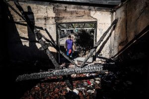 Κρυονέρι: Άρθηκαν οι εκτροπές – Κανονικά η κυκλοφορία μετά τη φωτιά - FinanceNews.gr