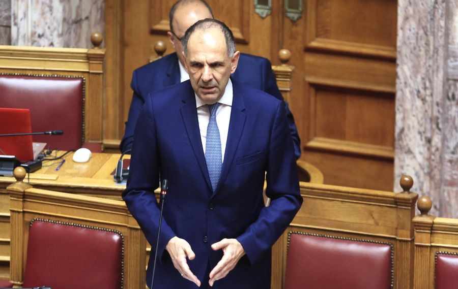 «Όχι σε ανοιχτά σύνορα»: Ηχηρό μήνυμα Γεραπετρίτη για μεταναστευτικό και... Βενιζέλο - FinanceNews.gr