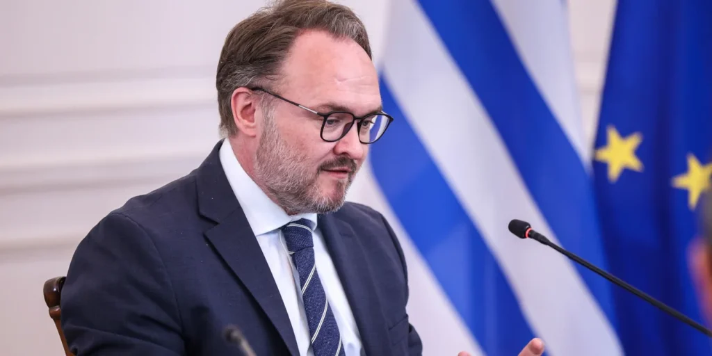 Επίτροπος Ενέργειας προς Κ. Μητσοτάκη: Αποφασισμένη να συμβάλει στη μείωση τιμών η Επιτροπή - FinanceNews.gr