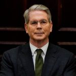 Μπέσεντ: Ας αφήσει την πολιτική ο Μασκ – Χωρίς συμφωνία, δασμοί από 1η Αυγούστου