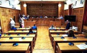 Τέμπη: Τίτλοι τέλους για την Προανακριτική - Πολιτική ένταση και αποχωρήσεις - FinanceNews.gr