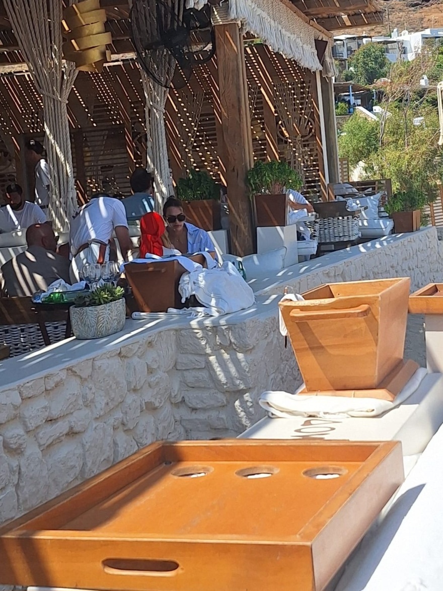 sabalenka_mykonos2