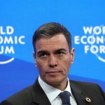 Σε σοκ το κόμμα του Σάντσεθ: Μπορεί να επιβιώσει ο Ισπανός πρωθυπουργός μετά τη σύλληψη του στενού συνεργάτη του;