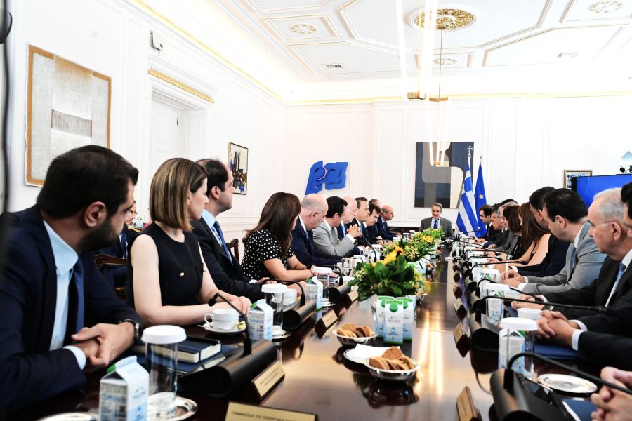 Ο νέος οδικός χάρτης της Κυβέρνησης: Μεταρρυθμίσεις σε αυτοδιοίκηση, κράτος και υγεία - FinanceNews.gr