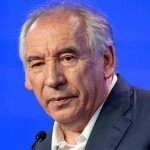 Γαλλία: Κίνδυνος κατάρρευσης για την κυβέρνηση Μπαϊρού
