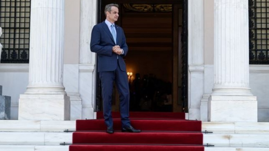 Σε απόγνωση η κυβέρνηση, προετοιμάζεται για ένα καυτό φθινόπωρο - Ώρα αποφάσεων για το πακέτο Μητσοτάκη 1,5 δισ. στη ΔΕΘ